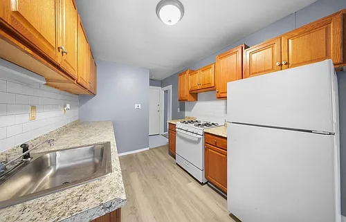 39 Granfield Ave #2 Photo 1