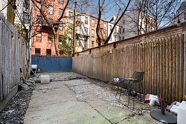 Rented by Cooper & Cooper Real Estate