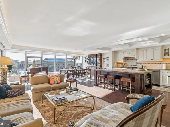 2401 Pennsylvania Ave APT 9B33, Philadelphia, PA 19130