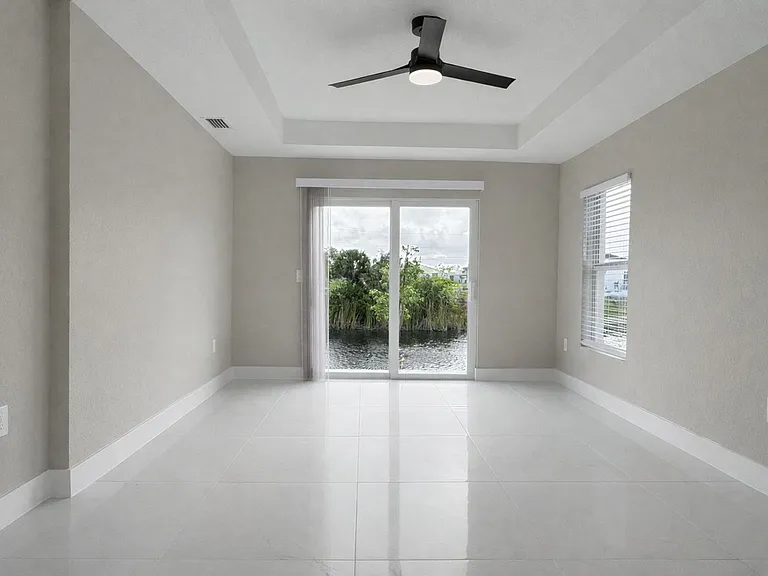 111 NW 19th Pl — Photo 9