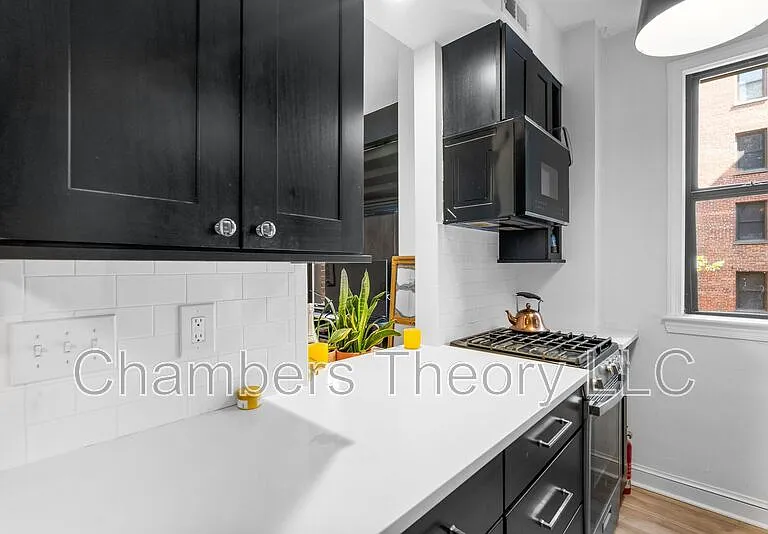 2515 K St NW #403 — Photo 15