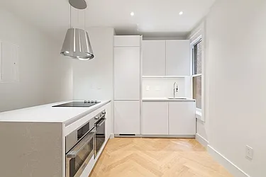 Rented by Akelius Real Estate Management