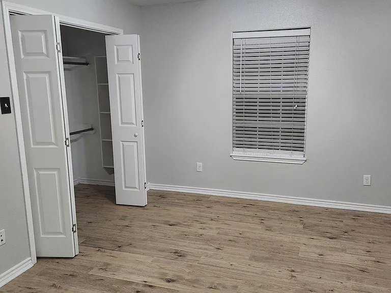3602 Laguna Shores Rd — Photo 11