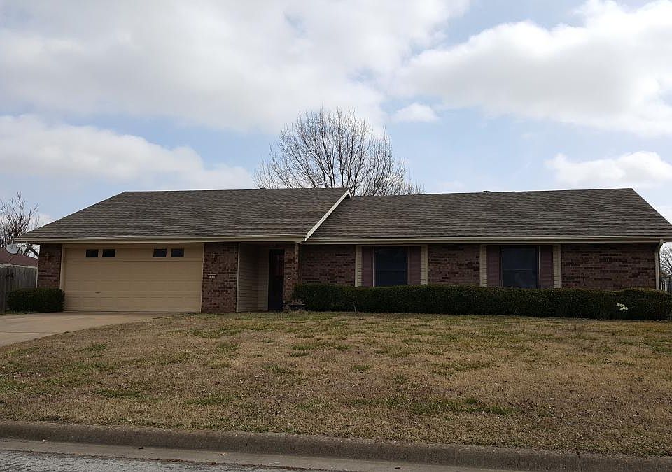1st image of 1534 S Heritage Cir