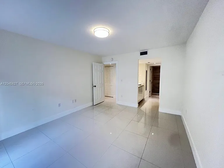 8205 SW 152nd Ave #F-000 — Photo 5