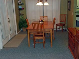 2033 Darlington Oak Dr, Seffner, FL 33584