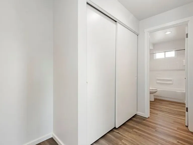 Ekilai Apartments - Spacious 1 Bed, 2 Bed Units & 3 Bed Units, w/ Private Balcony ~ Designer fini... — Photo 50
