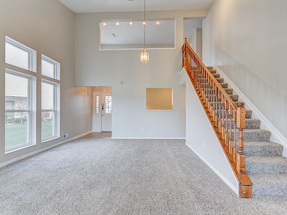 5th image of 6701 Pondfield Ln