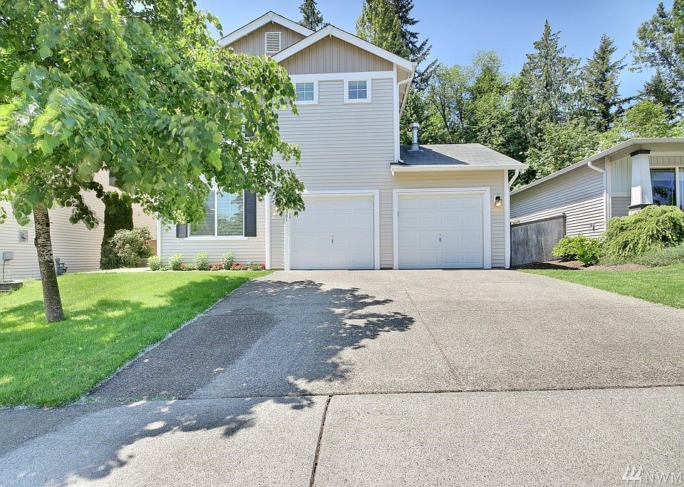 1st image of 10001 194th Ave E
