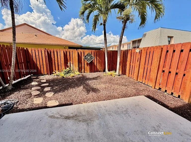 7361 SW 26th Ct — Photo 9