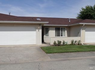 3213 5th St APT I, Lewiston, ID 83501