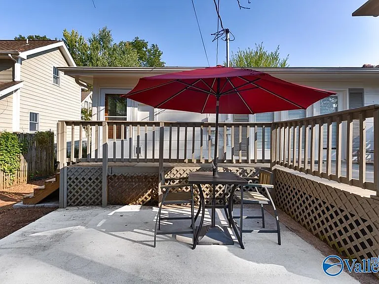 1410 Ward Ave NE — Photo 35