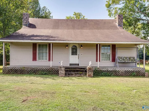 926 Culver Rd, Falkville, AL 35622