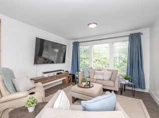 2313 Quayside Ct, Vancouver, BC V5P4W2