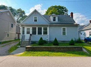 3 Camp St, Essex Junction, VT 05452