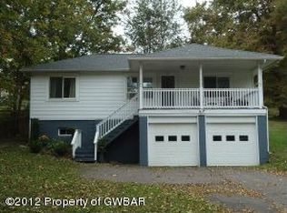 32 Grove St, Trucksville, PA 18708