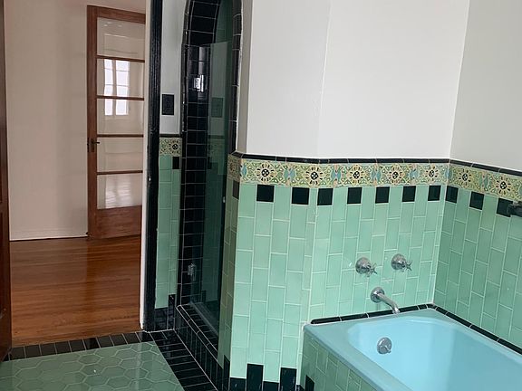 5th image of 1041 S Crescent Heights Blvd #2