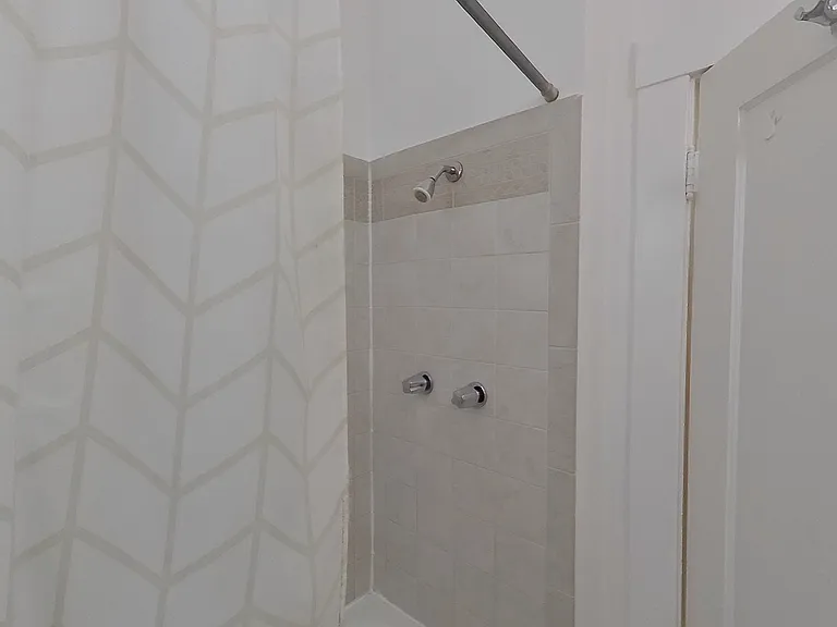 2644 Dwight Way — Photo 15