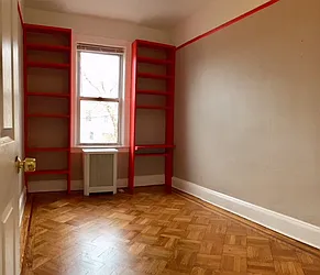 Rented by NYLA Realty