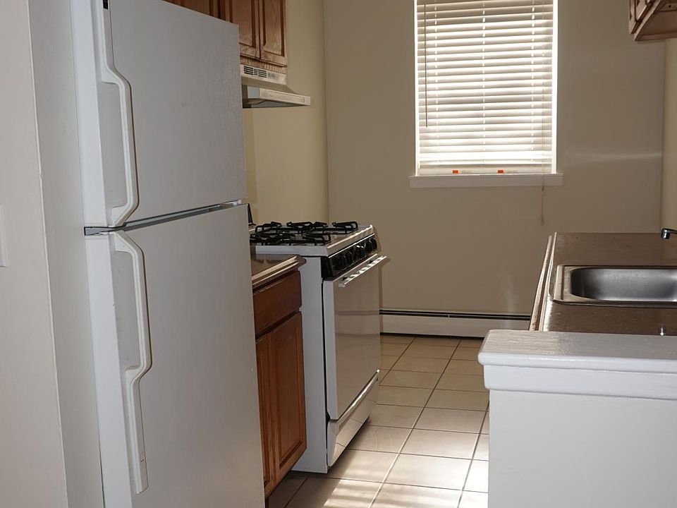 1st image of 509 Fairview Ave #C7