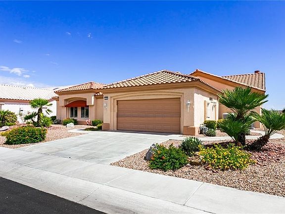 2nd image of 2301 Sierra Heights Dr