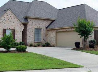 217 Stillhouse Creek Dr, Madison, MS 39110