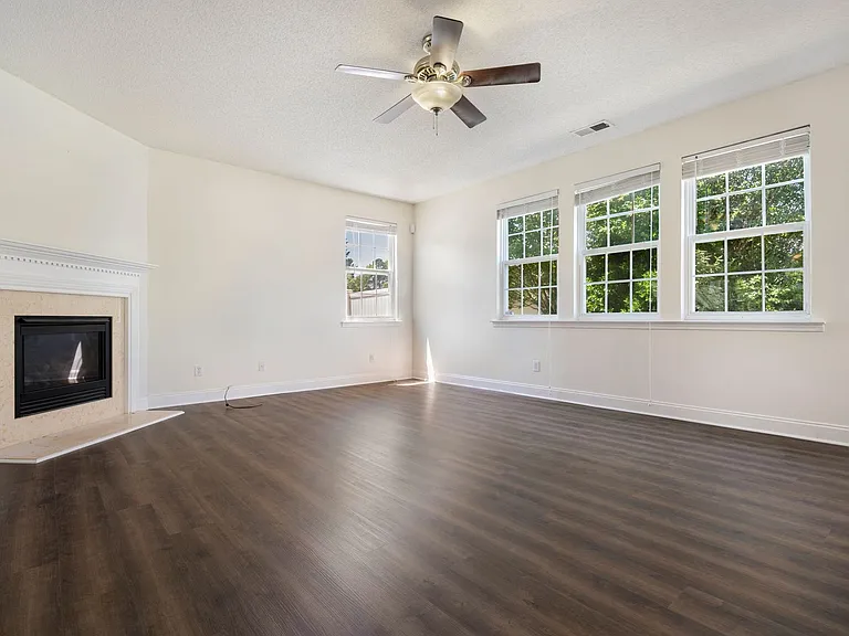 8843 Elizabeth Bennet Pl — Photo 8