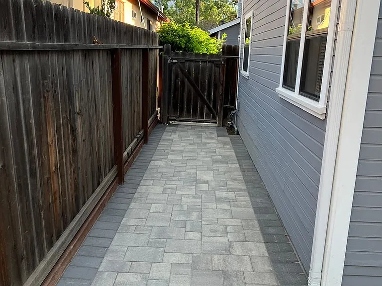 1505 Castillo St — Photo 11