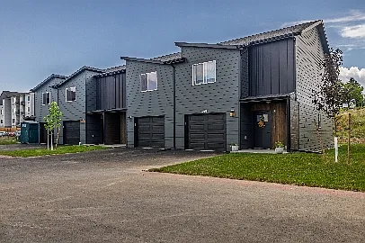 3384 Crosswind Ct #1 — Photo 40