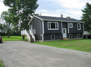 117 Etna Rd, Plymouth, ME 04969