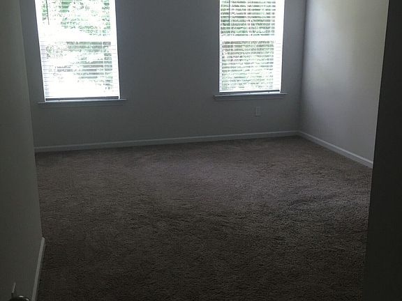 4th image of 21 Kane Dr
