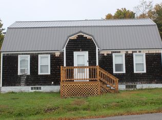 21 Byrd St, Eastport, ME 04631