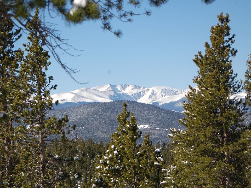 Mt. Evans view to south 