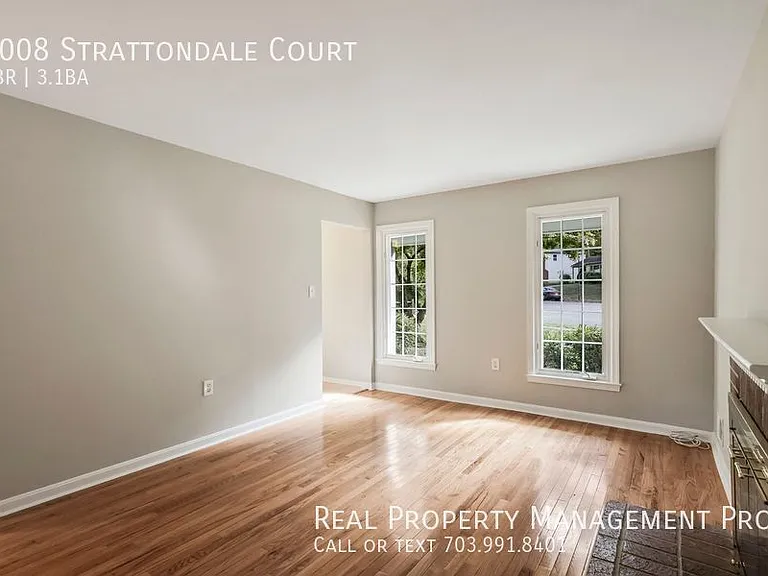 9008 Strattondale Ct — Photo 24