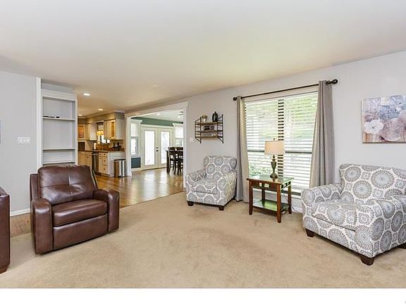 4th image of 7659 Fine Oaks Pl