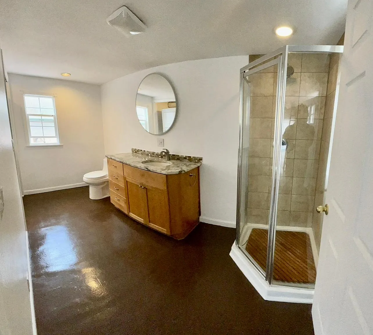 1 bed, 1000 sqft, $1,675 — Photo 4