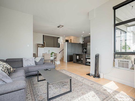 5th image of 220 Salter St #215