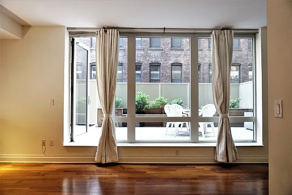 Rented by Renetta Real Estate | media 5