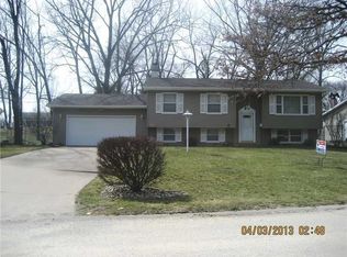 5000 Charter Oak Ln SE, Cedar Rapids, IA 52403