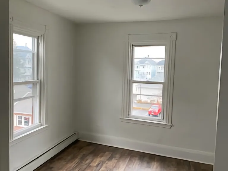 49-51 County St — Photo 7