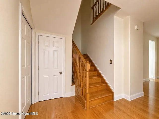 760 Wintergreen Ln — Photo 18