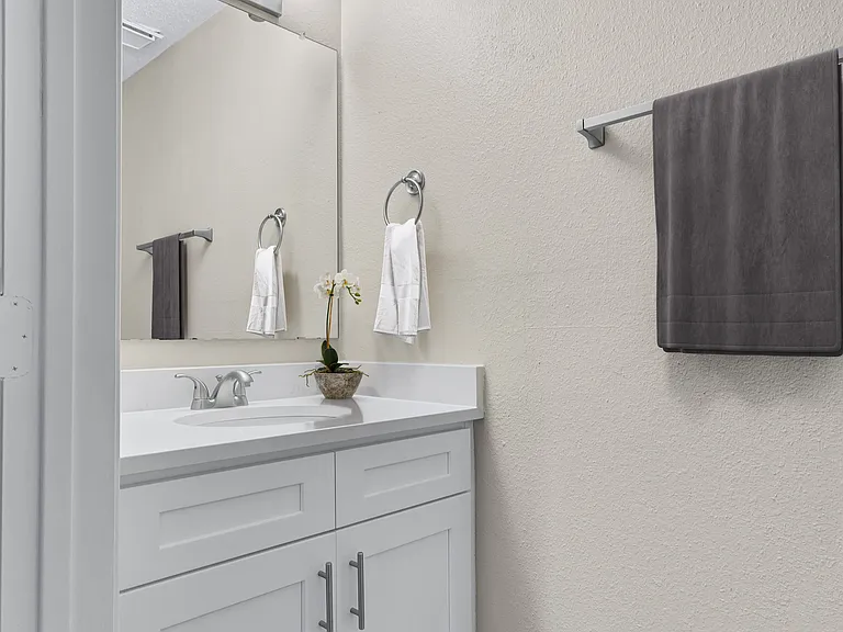 Willow Bend Townhomes — Photo 10