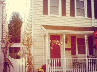 28 Thompson St, Bordentown, NJ 08505