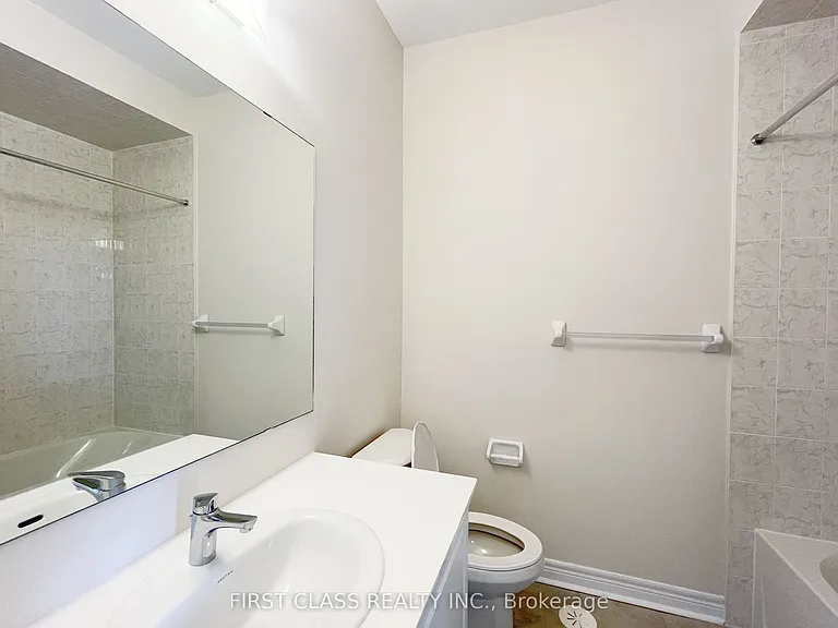 33 Mumbai Dr — Photo 16