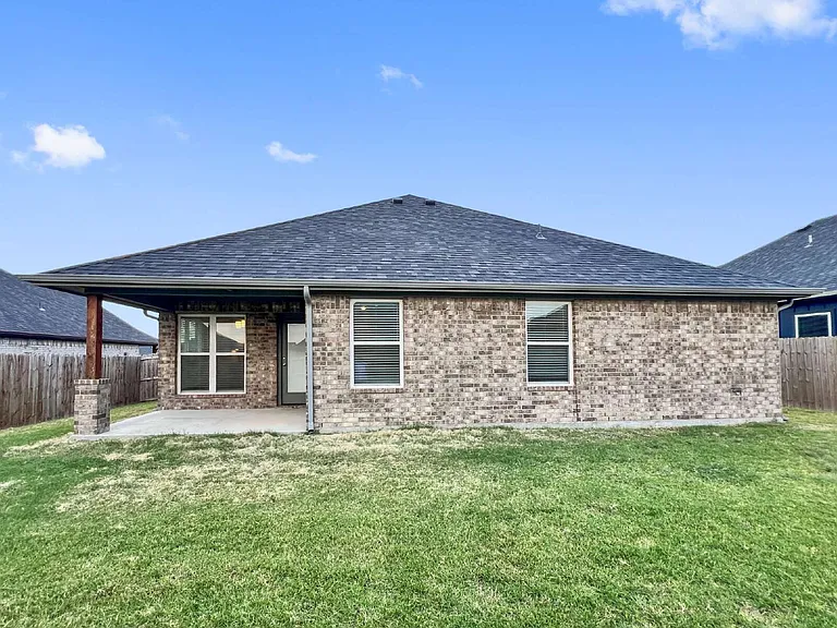 2812 Orchid Dr — Photo 14