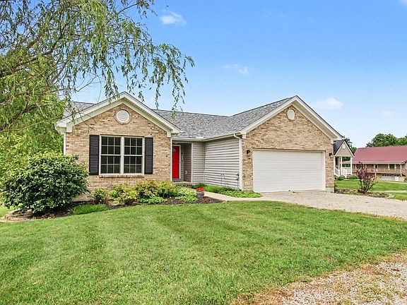 3rd image of 820 Waynoka Dr