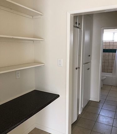3rd image of 1811 7th St #10