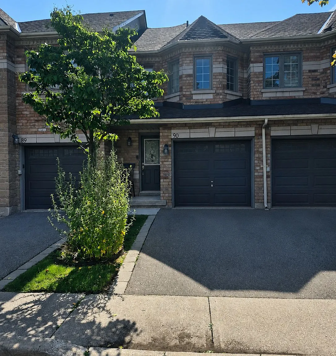 1 bed, $900 — Photo 1