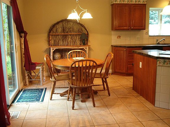 Breakfast Nook
