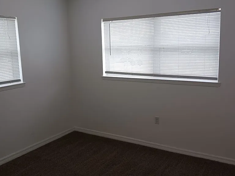 98 Parkway Dr #7A — Photo 7